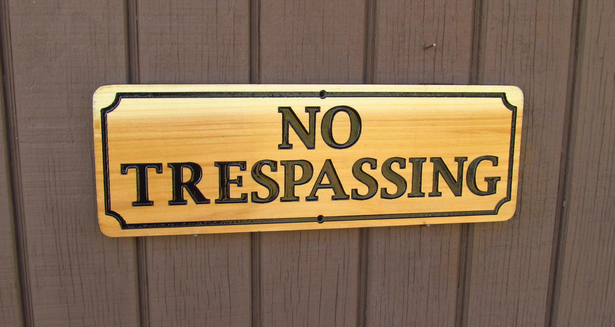 Can I Make My Own No Trespassing Sign